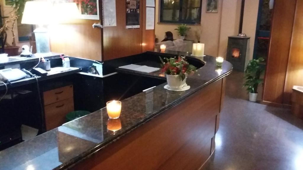 Hotel Cristallo 아세르기 외부 사진